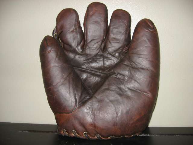 Tris Speaker Stall & Dean Speed Model Front